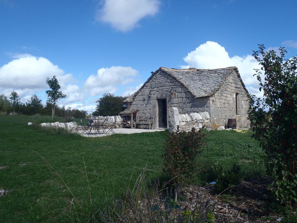 Holiday home Chapelle Du Domaine De Bombes